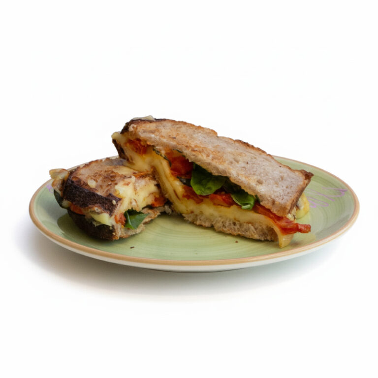 Muzzarella, albahaca y tomate hidratado